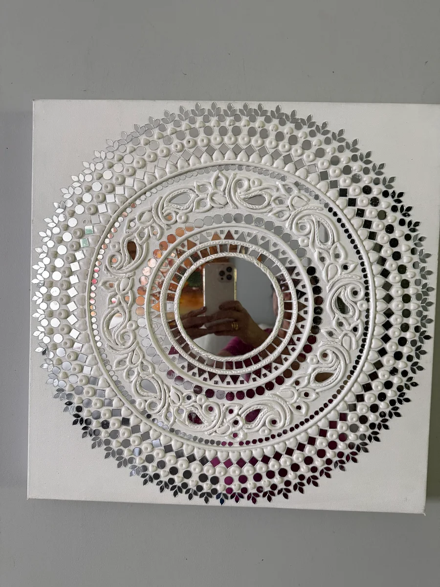 Lippan Art Mandala